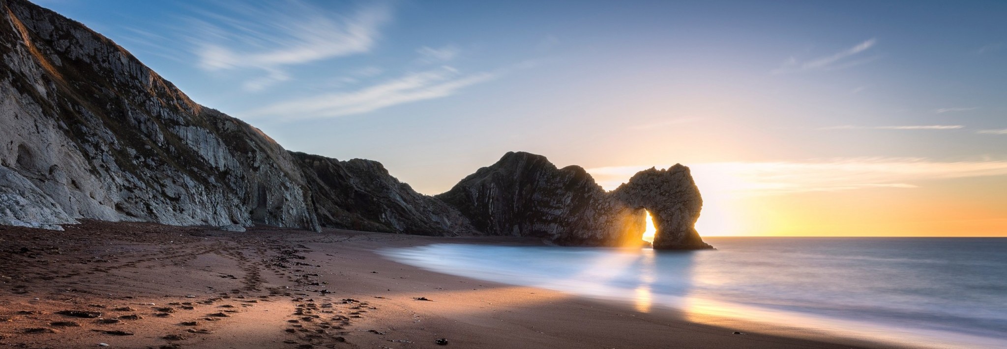 Durdle Door Beach Dorset Durdle Door and beach in Dorset